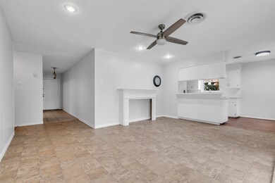 8821 Dunlap St, Houston, TX 77074 - photo 4