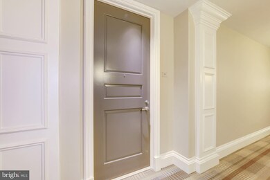 One Park Crest unit 719, McLean, VA 22102 - photo 3