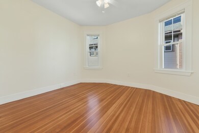 48 Manthorne Rd unit 2, West Roxbury, MA 02132 - photo 7