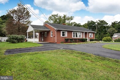 23275 Greenbrier Rd, Leonardtown, MD 20650 - photo 3