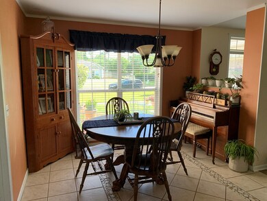 203 Trunbury Dr, Dothan, AL 36305 - photo 4