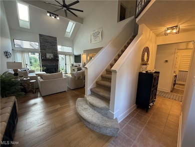 2 Starboard Cir unit 77, Akron, OH 44319 - photo 4