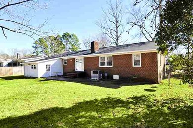 304 Forest Grove Ave, Jacksonville, NC 28540 - photo 3