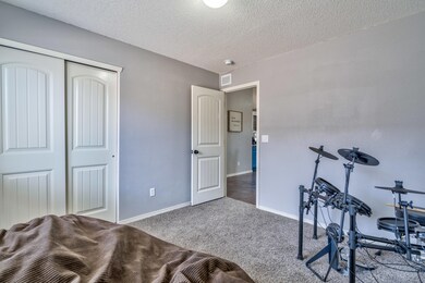 11512 Flor Liatris Dr, Socorro, TX 79927 - photo 7