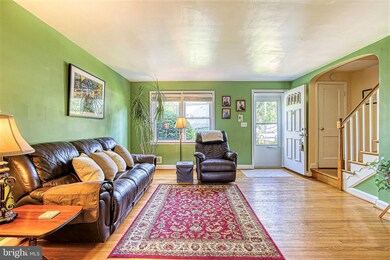 5524 Frederick Ave, Catonsville, MD 21228 - photo 6