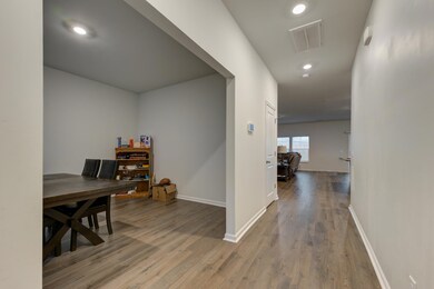 504 Spanish Wells Rd, Summerville, SC 29486 - photo 3