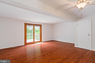 33 Hapsburg Ct, Parkville, MD 21234 - photo 3