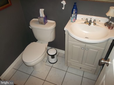 7 Chestnut Dr, Newtown, PA 18940 - photo 7