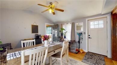 25 Fordson Ave, Cranston, RI 02910 - photo 6