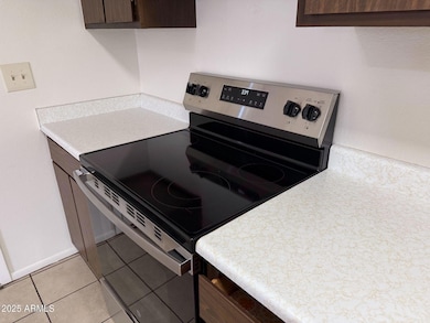 5725 N 71st Ave, Glendale, AZ 85303 - photo 6