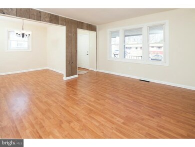 343 Tamara Cir, Newark, DE 19711 - photo 2