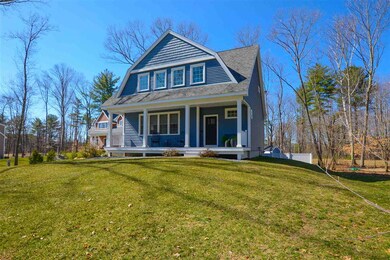 19 Bittersweet Ln, Stratham, NH 03885 - photo 2
