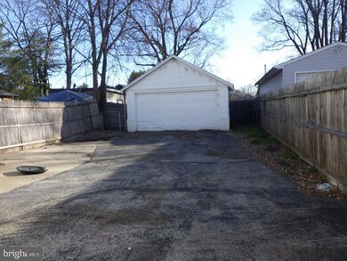 714 Ash Ave, Darby, PA 19023 - photo 4