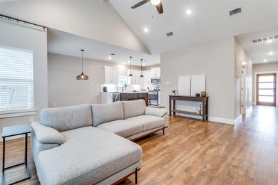 4919 Dry Creek Rd, Sherman, TX 75092 - photo 5