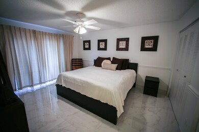 1240 Summit Place Cir unit C, West Palm Beach, FL 33415 - photo 6