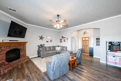 20131 E 31st Place S, Broken Arrow, OK 74014 - photo 6