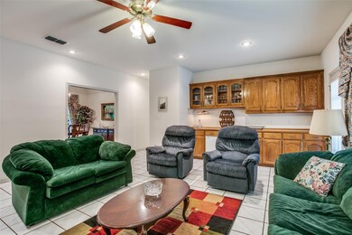 3815 Leisure Ln, Denton, TX 76210 - photo 5