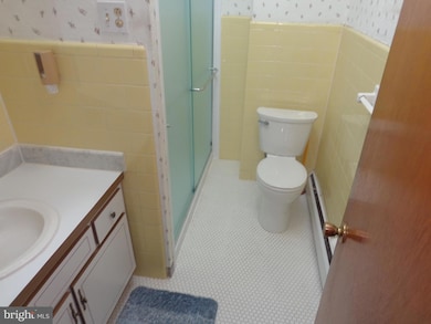 3010 S Colorado St, Philadelphia, PA 19145 - photo 7