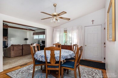 745 Flanders St, Chelsea, MI 48118 - photo 4