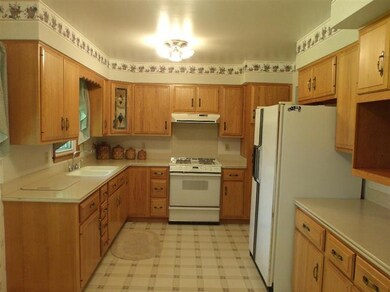 2872 S 350 E, La Porte, IN 46350 - photo 4