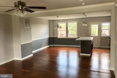 1013 Lyndhurst St, Baltimore, MD 21229 - photo 4