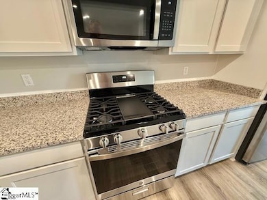 1261 Forestbrook Ln, Spartanburg, SC 29303 - photo 6