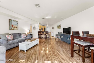 1810CentralUnit5-9
