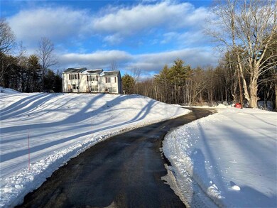 94 1st Crown Point Rd, Strafford, NH 03884 - photo 4