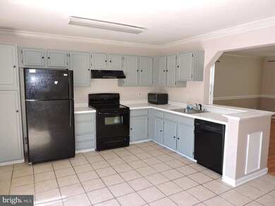 1953 Winslow Ct, Woodbridge, VA 22191 - photo 6