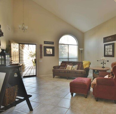 living room (4)