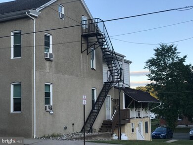 1832 N Main St, Bechtelsville, PA 19505 - photo 4