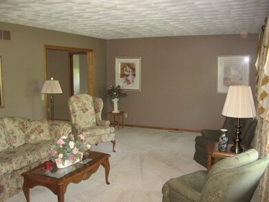 600 24th St NW, Austin, MN 55912 - photo 3