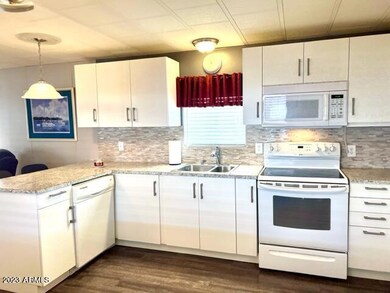 CABINETRY BAR ISLAND 177