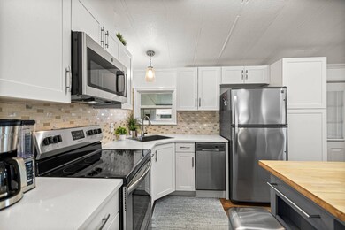 20451 Powell Rd unit 84, Dunnellon, FL 34431 - photo 4