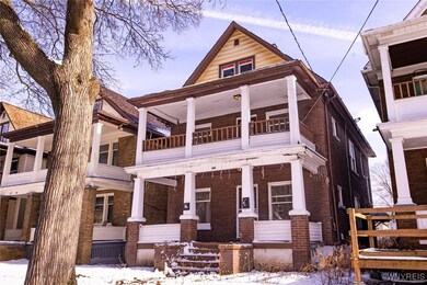 423 17th St unit 2, Niagara Falls, NY 14303 - photo 2