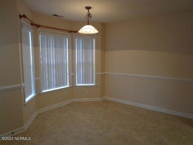 331 Richmond Dr, Jacksonville, NC 28540 - photo 6