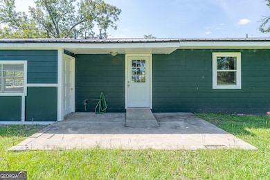 210 W Graham St, Mc Rae, GA 31055 - photo 6