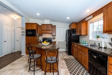 971 Parker Mountain Rd, Strafford, NH 03884 - photo 5