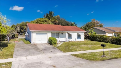 8221 SW 10th St, North Lauderdale, FL 33068 - photo 4