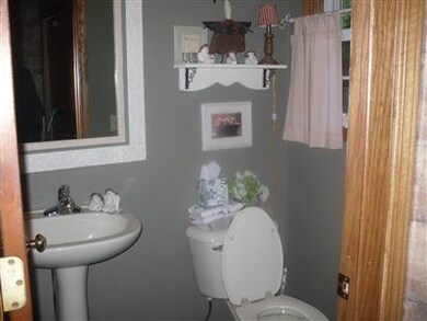 1490 Kelsey Hwy, Ionia, MI 48846 - photo 4