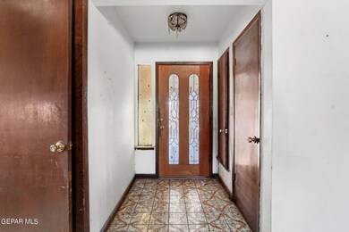 524 James St, El Paso, TX 79915 - photo 7