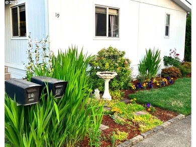 835 SE 1st Ave unit 19, Canby, OR 97013 - photo 4