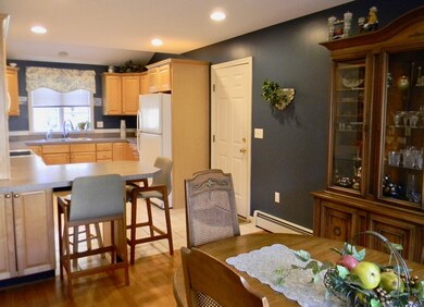 3 Pomeroy Ln unit D, Sunderland, MA 01375 - photo 4