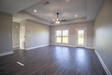 Living 1 Hunters Trace for MLS