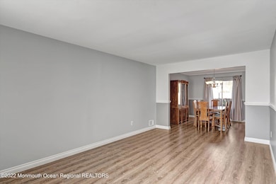 113 Appletree Rd, Howell, NJ 07731 - photo 5