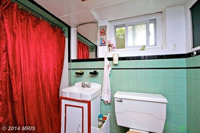 3125 Weaver Ave, Baltimore, MD 21214 - photo 7