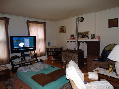 215 9th St, Troy, NY 12180 - photo 7