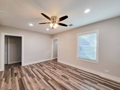 1113 San Jacinto St, Rosenberg, TX 77471 - photo 5