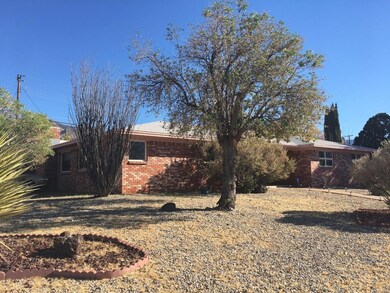 1814 Juniper Dr, Alamogordo, NM 88310 - photo 2