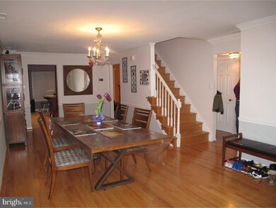 118 Mulberry Dr, Southampton, PA 18966 - photo 2